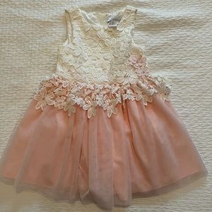 Girl’s fancy dress